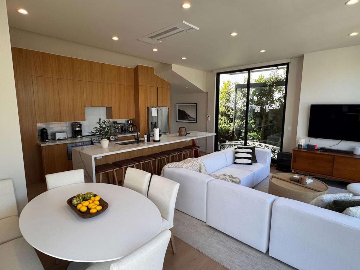 Ferienhaus Zenice Luxury - Sauna, Cold Plunge, Los Angeles