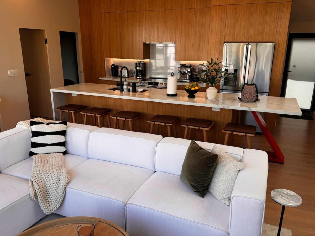 Ferienhaus Zenice Luxury - Sauna, Cold Plunge, Los Angeles